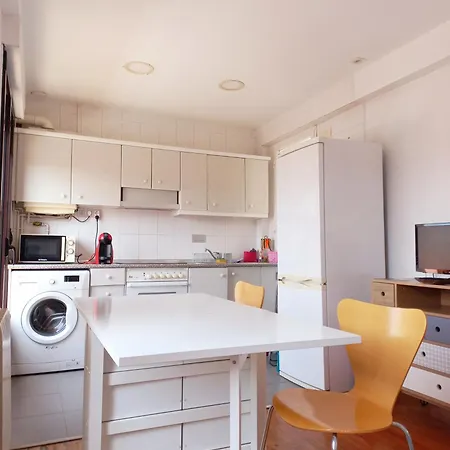 Turistico Gros Apartment San Sebastian